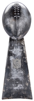 1986 New York Giants Super Bowl XXI Vince Lombardi Super Bowl Trophy Presented To Owner Tim Mara